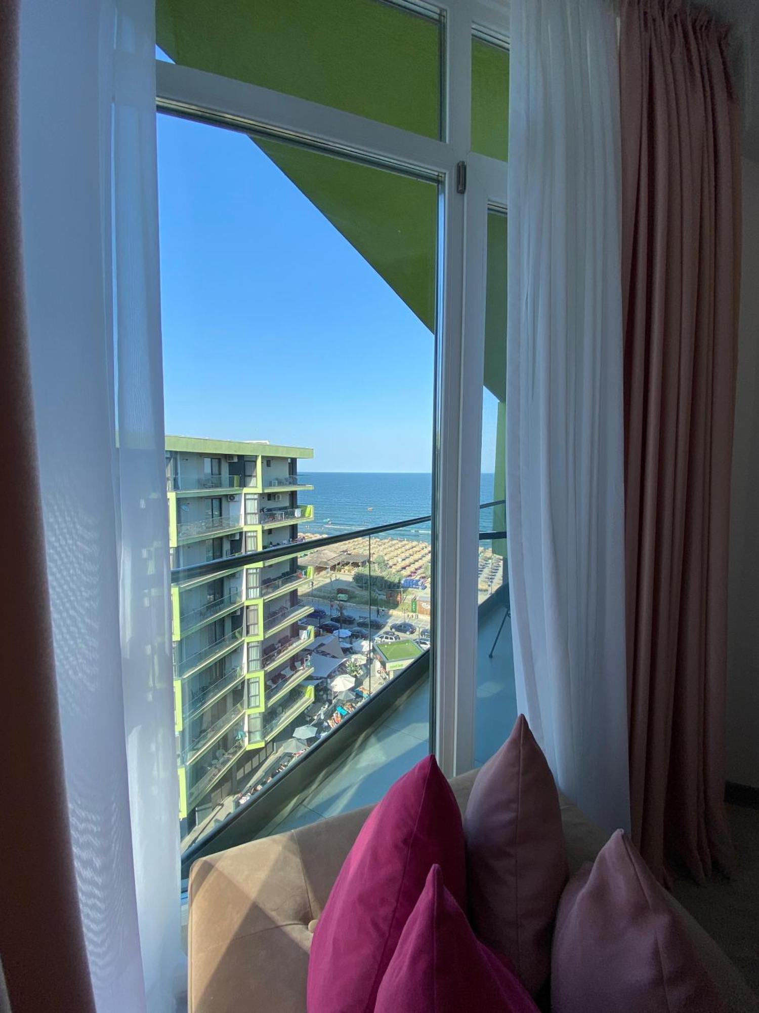 Iako Premium Apartament Năvodari Exterior foto