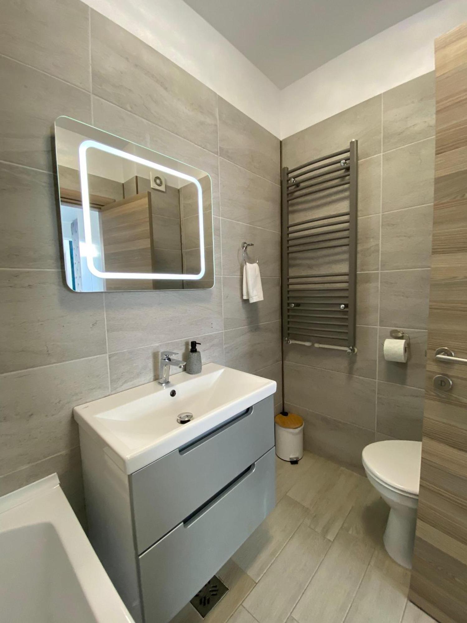 Iako Premium Apartament Năvodari Exterior foto