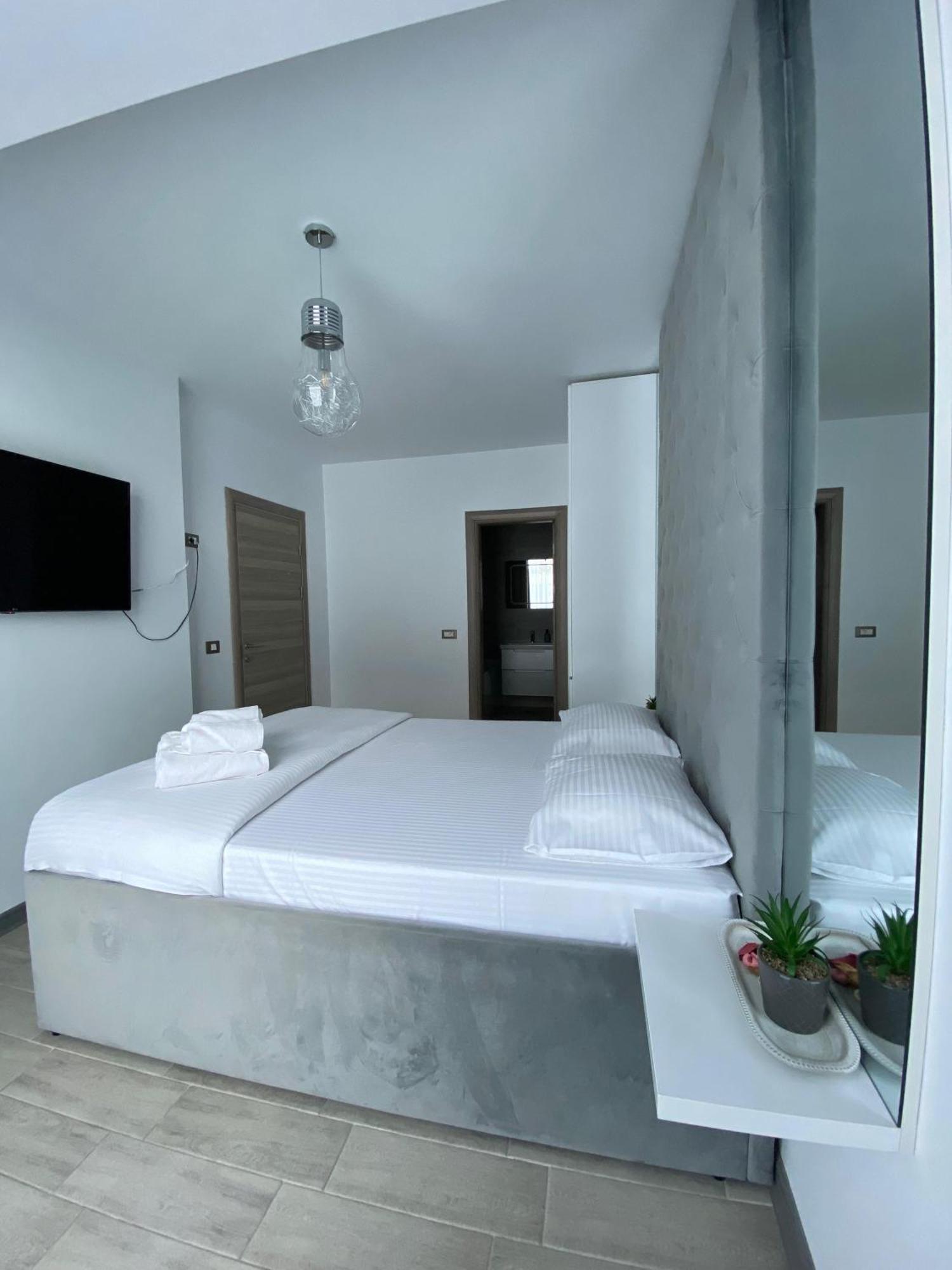 Iako Premium Apartament Năvodari Exterior foto